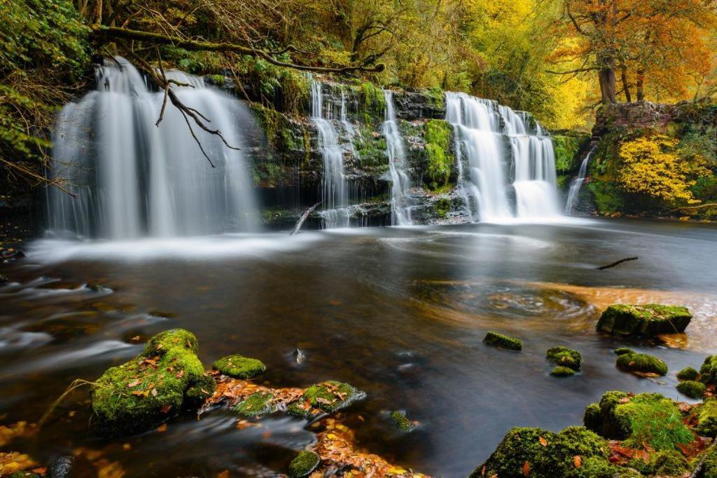 Dare Valley Cottage Ex Miners Cottage Near Zip World Pen Y Fan Waterfalls Aberdare Eksteriør bilde